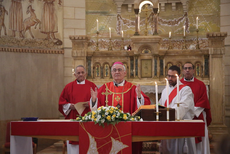 Holy Mass Marks Beginning of Academic Year