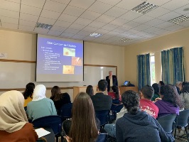 Prof. Graham-Brown Visits Campus and Gives Lecture