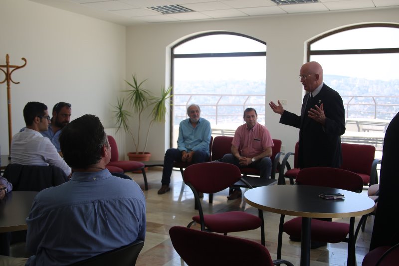Chilean Parliament Delegation Visits Campus