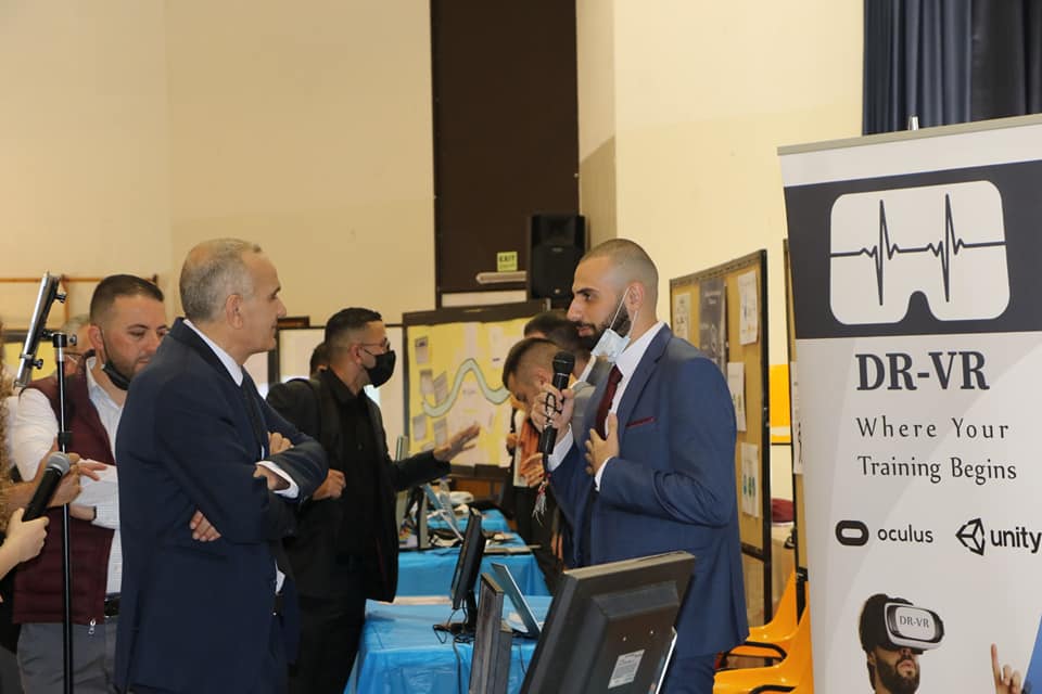 Software Engineering Students Present Graduation Projects – Bethlehem