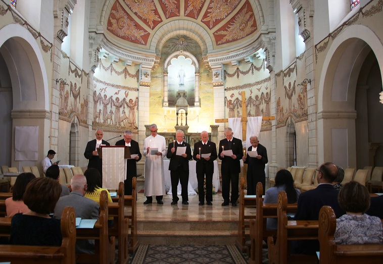 Faculty, Staff Recognized on De La Salle Day