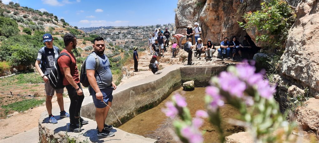 Students Go on Educational Hiking Trip