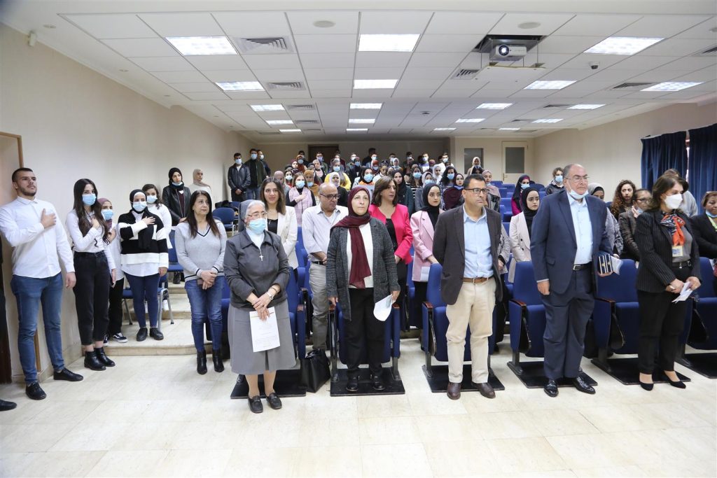 جامعة بيت لحم تكرم الفائزتين بجائزة فريدة البديري