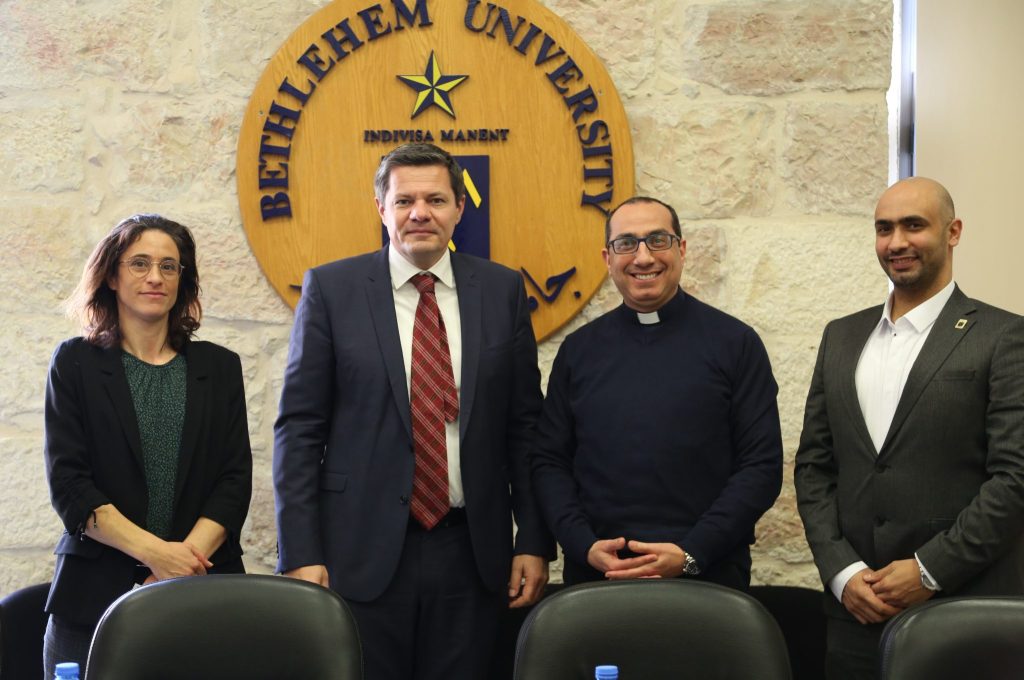 Swiss Representative to Palestine Visits Campus