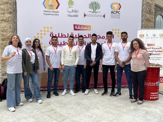 شارك طلبة هندسة البرمجيات في مسابقة البرمجة الدولية لطلبة الجامعات الفلسطينية