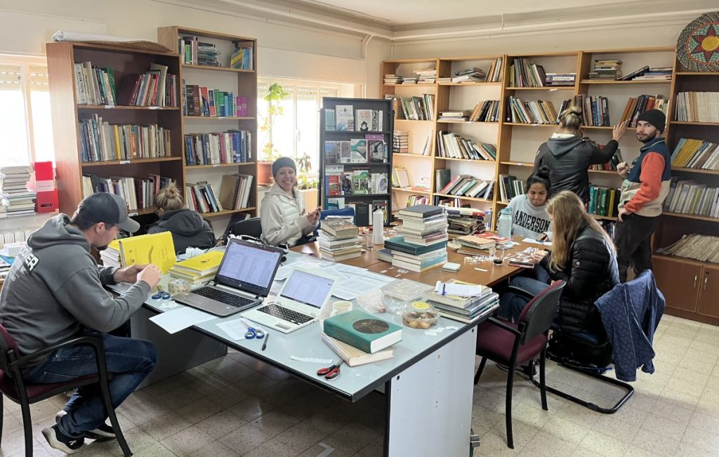 PIBS library adopts Library of Congress System