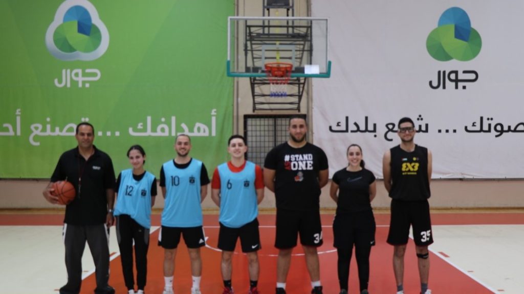 بطولة 33 كرة السلة