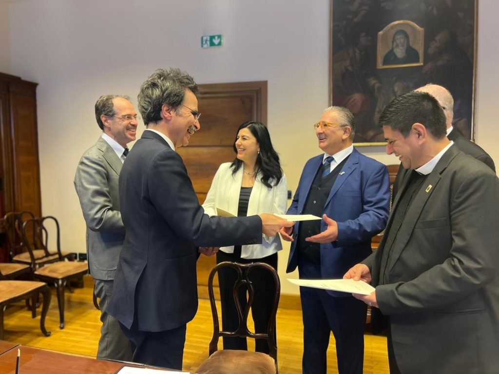 Bethlehem University Signs MoU with LUMSA University