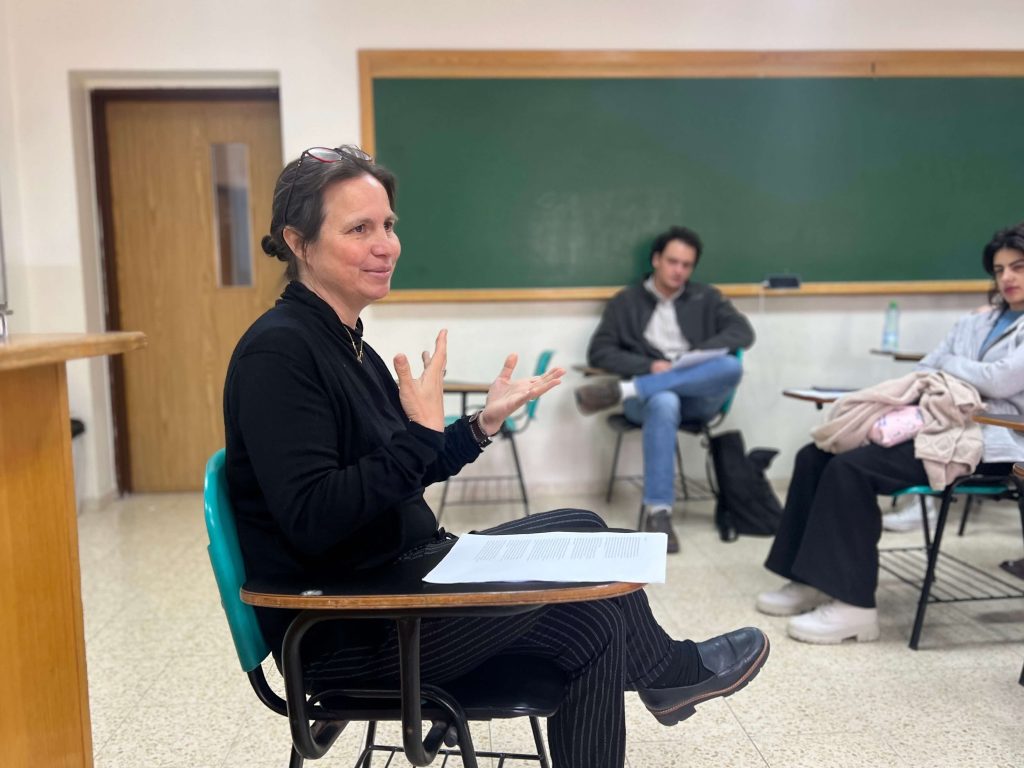 English Department Hosts Acclaimed Author Stephanie Saldaña
