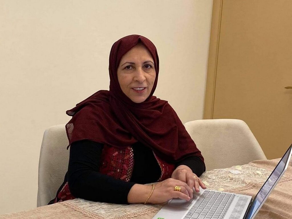 Bethlehem University Faculty Member Co-Authors Study on Smartphone Addiction Among Palestinian Students