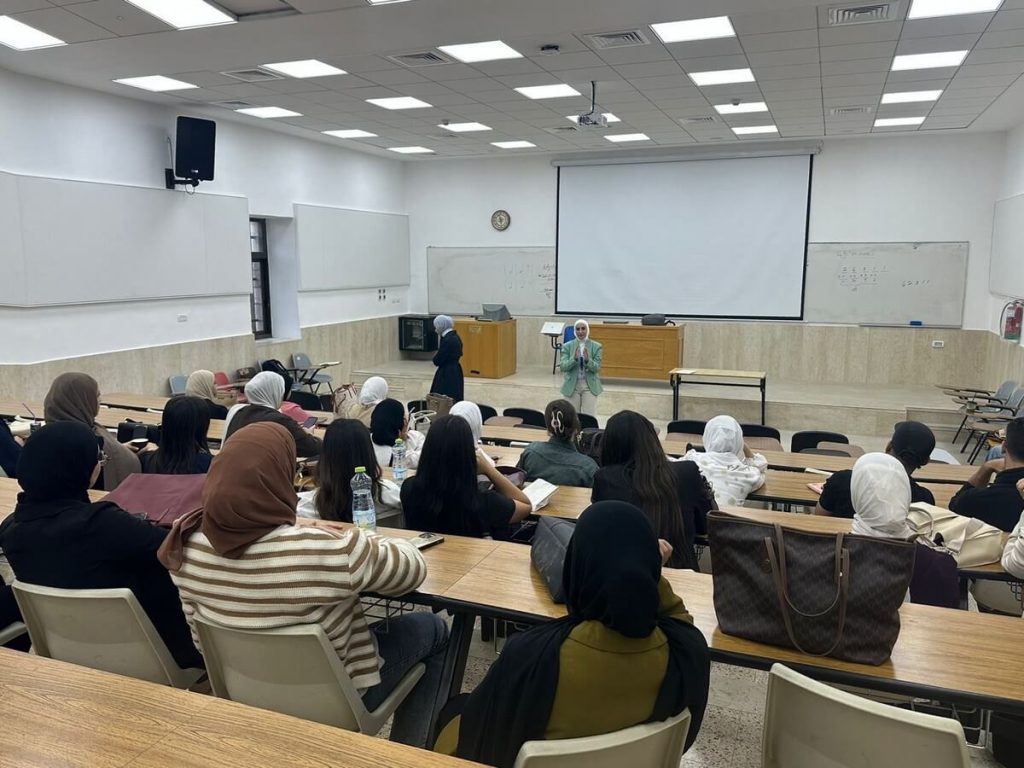 التكامل بين النظرية والممارسة: دائرة العلوم الاجتماعية تنظم لقاءً مع منظمة أطباء العالم