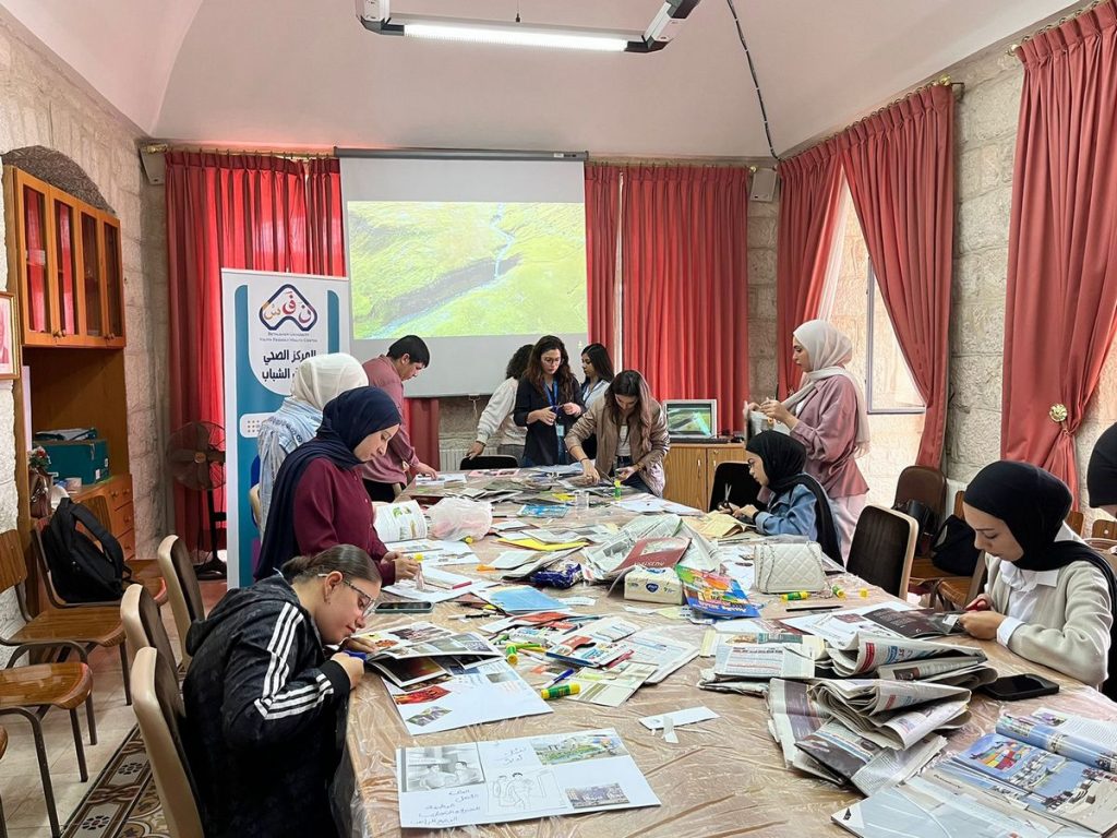 ورشة عمل للدعم النفسي للطلبة بعنوان 