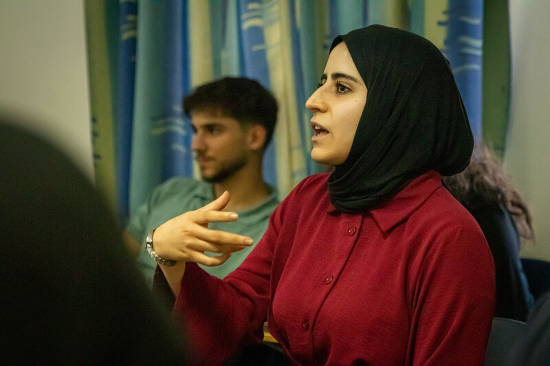 Student Ambassadors with Lubnah 4